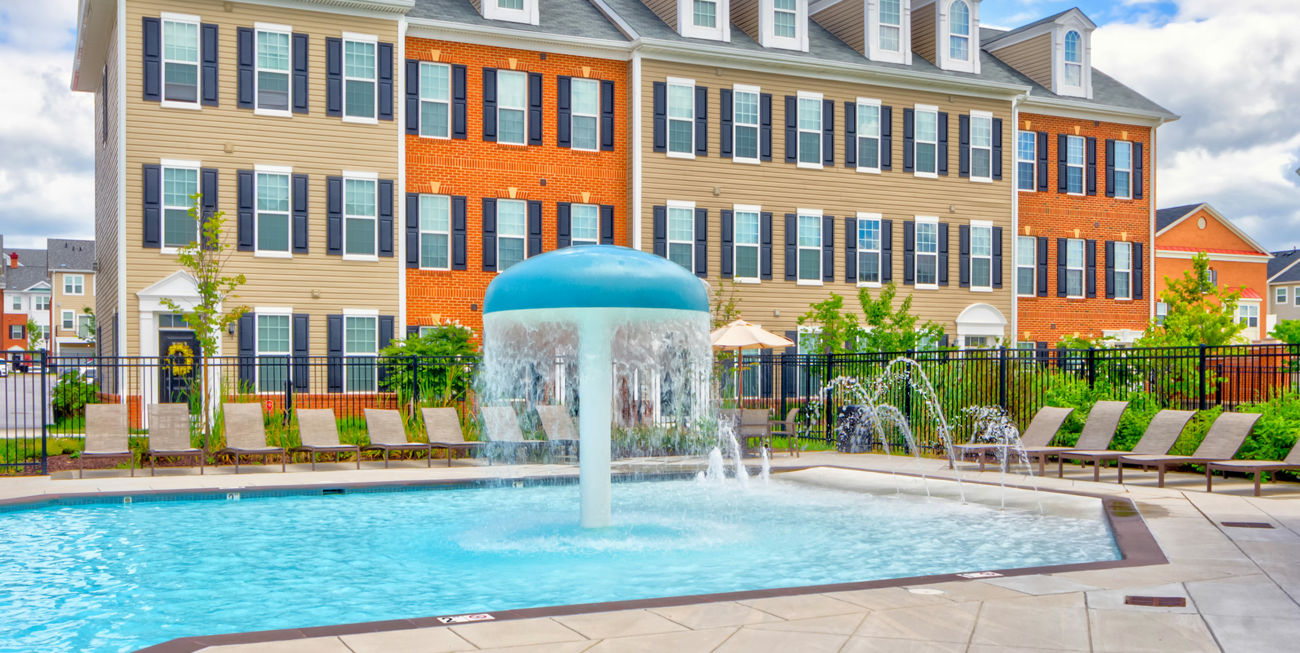Brompton House Pool