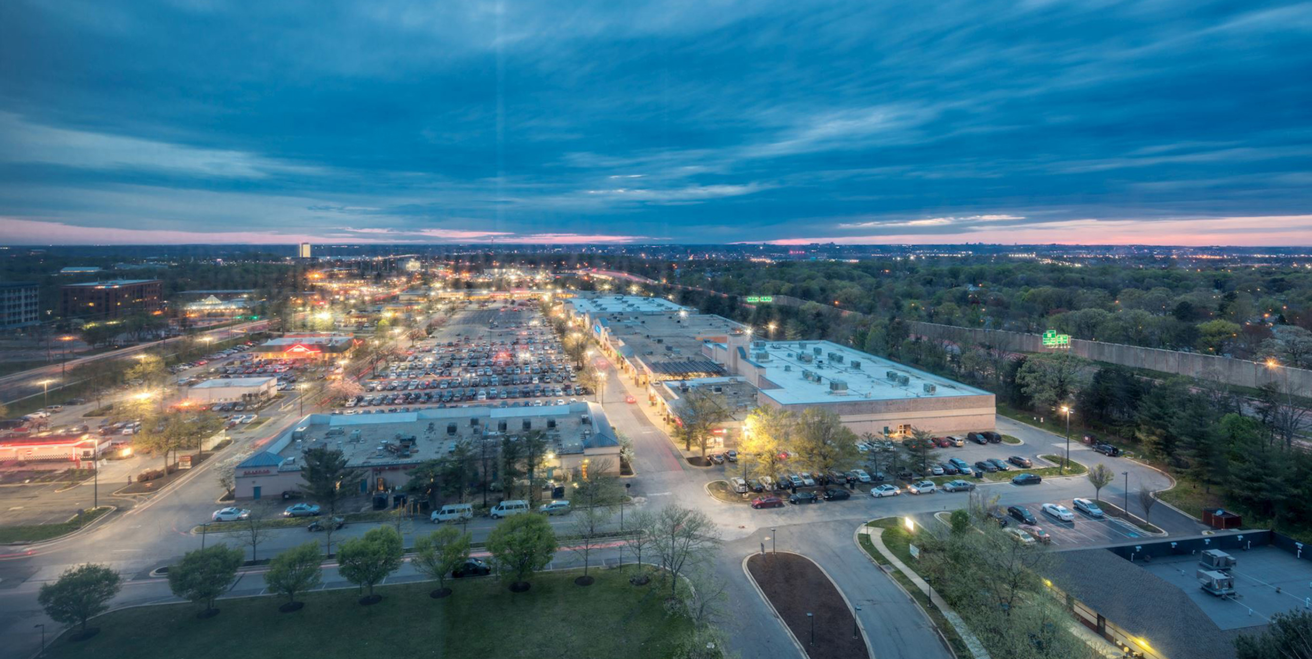 Oxford at Oxon Hill ariel view of area